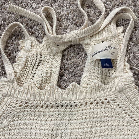 Universal Thread Crochet Romper in size large - Picture 6 of 9